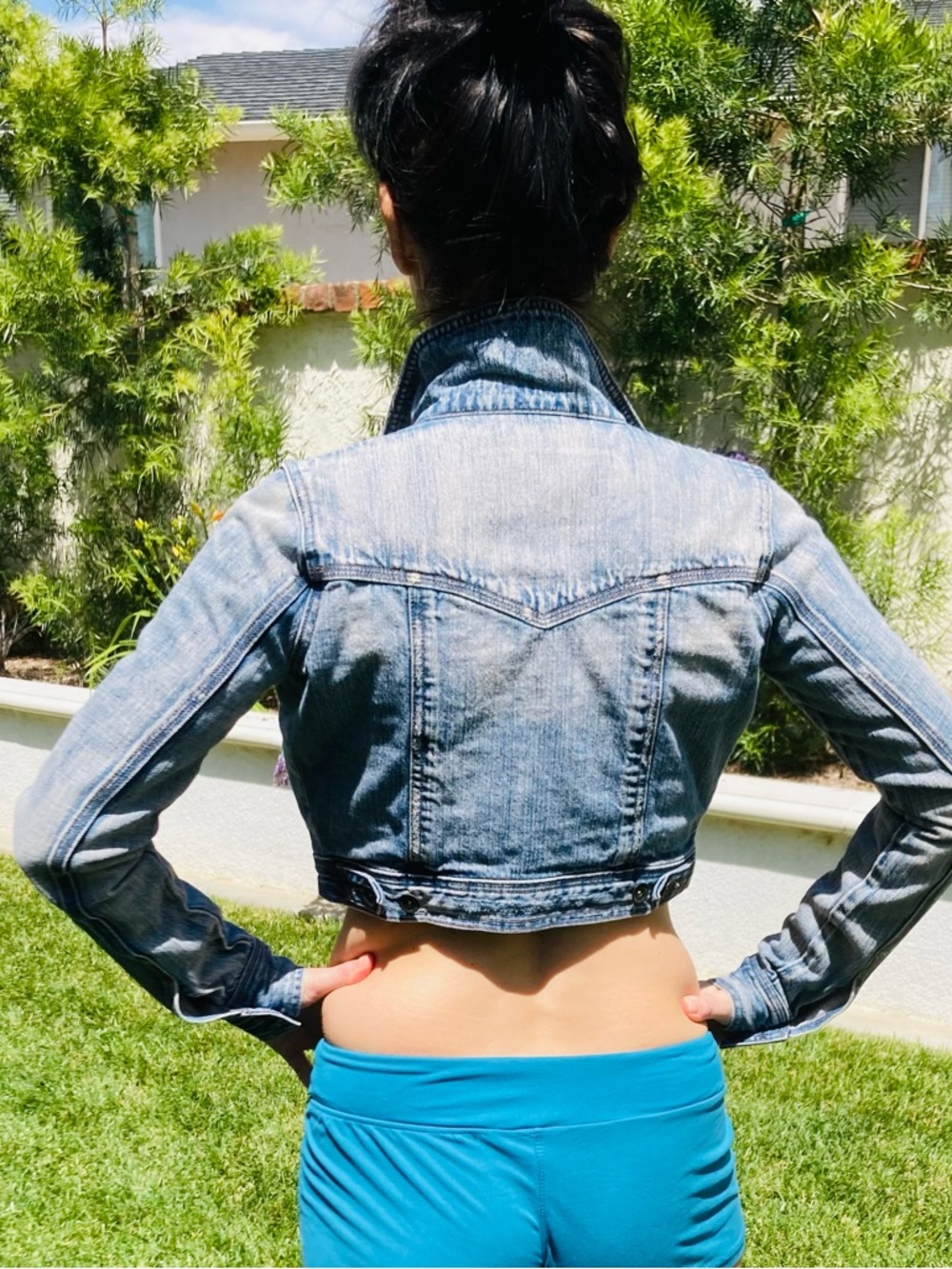 Mossimo Supply Co. Light Blue Cropped Denim Jacket